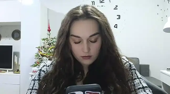 me lissa sun13 online show from December 2024 05:44:01 AM