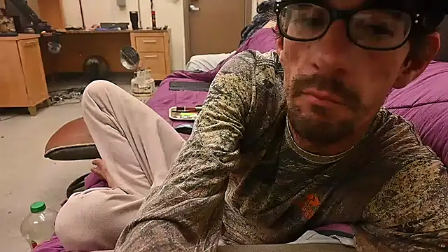 Snapshot of joeiandola chatting on December 2024 12:09:02 AM joeiandola online show from December 2024 12:09:02 AM