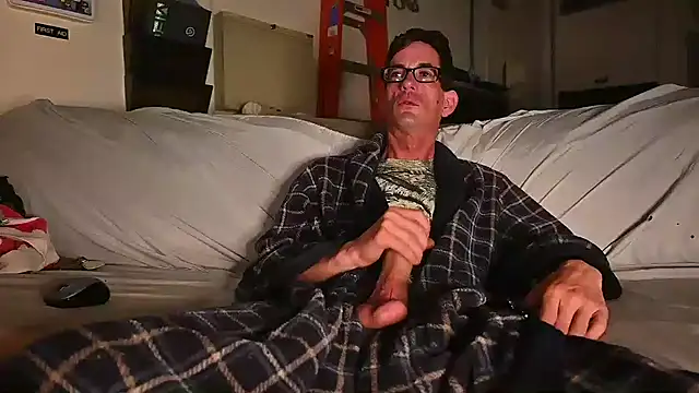 Snapshot of joeiandola chatting on February 2025 05:05:02 AM joeiandola online show from February 2025 05:05:02 AM