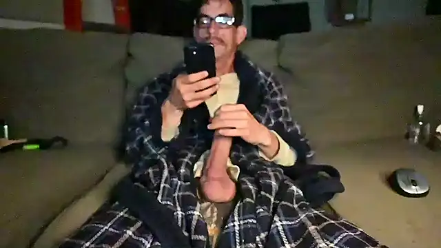 Snapshot of joeiandola chatting on February 2025 07:14:01 PM joeiandola online show from February 2025 07:14:01 PM