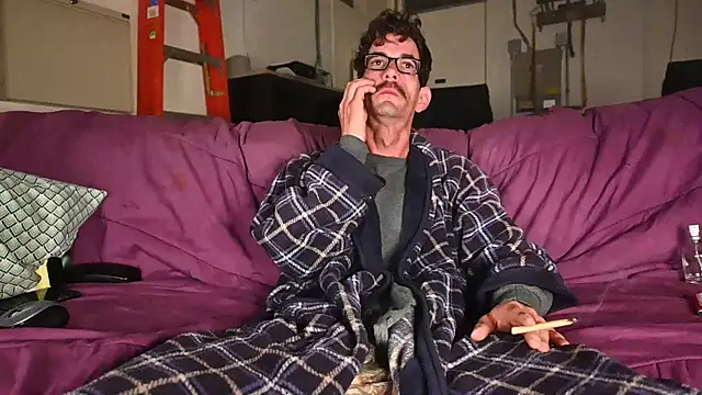 Snapshot of joeiandola chatting on March 2025 11:42:02 AM joeiandola online show from March 2025 11:42:02 AM