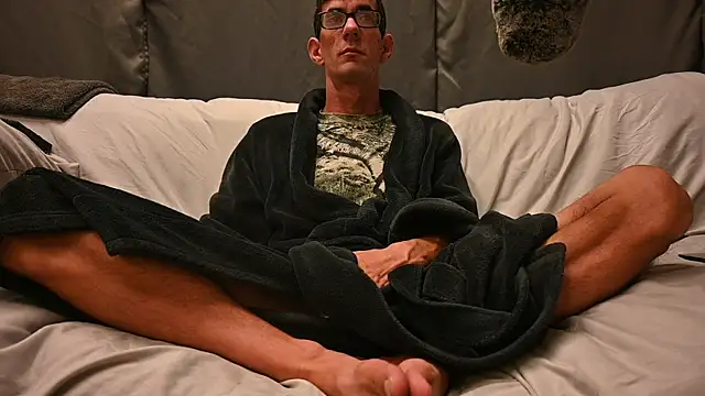 Snapshot of joeiandola chatting on October 2025 07:33:01 PM joeiandola online show from October 2025 07:33:01 PM