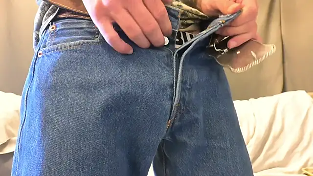 Snapshot of joeiandola chatting on October 2025 09:31:02 PM joeiandola online show from October 2025 09:31:02 PM