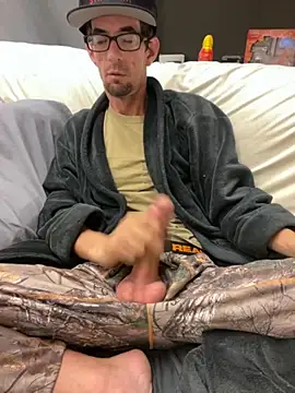 Snapshot of joeiandola chatting on November 2025 04:48:02 AM joeiandola online show from November 2025 04:48:02 AM