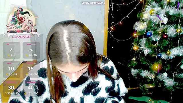 Snapshot of EmmyGreans chatting on December 2024 06:41:01 AM EmmyGreans online show from December 2024 06:41:01 AM