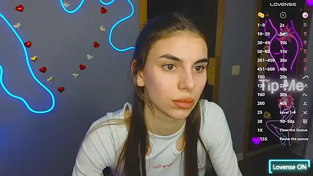 Snapshot of EmmyGreans chatting on March 2025 03:39:01 PM EmmyGreans online show from March 2025 03:39:01 PM