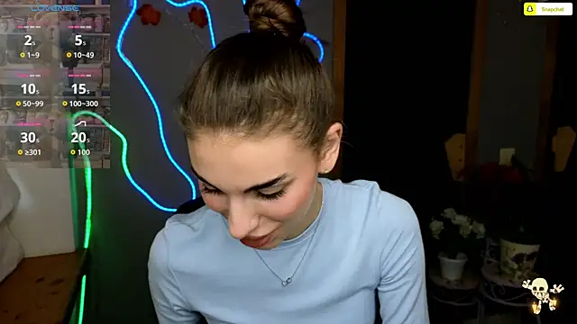 Snapshot of EmmyGreans chatting on November 2025 01:00:02 PM EmmyGreans online show from November 2025 01:00:02 PM