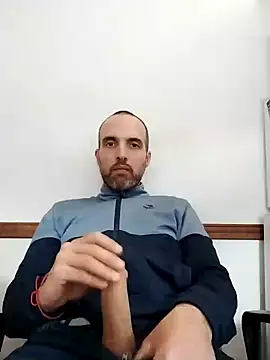 leon3875 online show from December 2024 03:54:02 PM