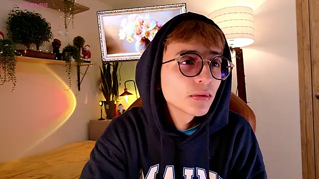 Mr evan1 online show from December 2025 04:16:01 PM