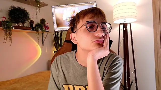 Mr evan1 online show from December 2025 04:03:02 PM