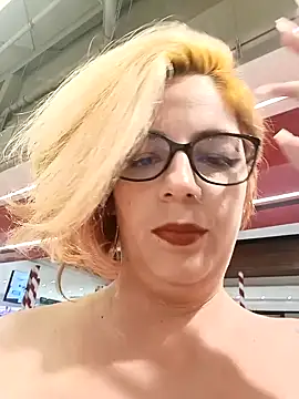 Escarlate4you  online show from November 2025 12:33:01 AM