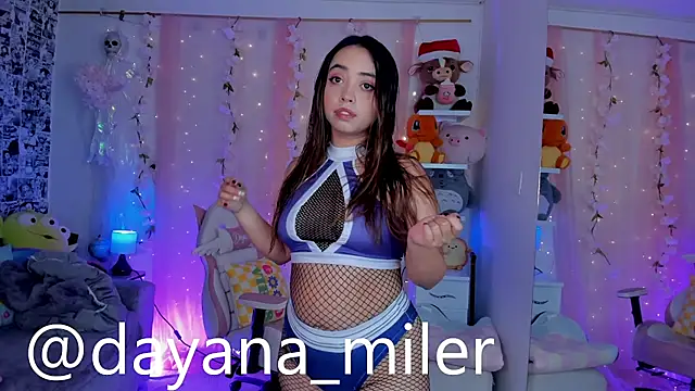 Snapshot of _dayana_miler chatting on November 2025 03:26:02 PM dayana miler online show from November 2025 03:26:02 PM