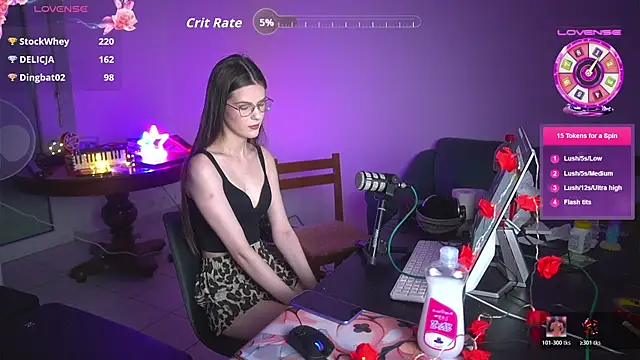 HoneyNasia online show from May 2026 06:53:01 PM