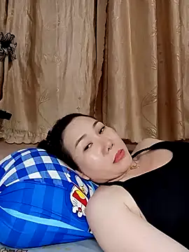 Ana love2000 online show from February 2025 05:04:01 PM