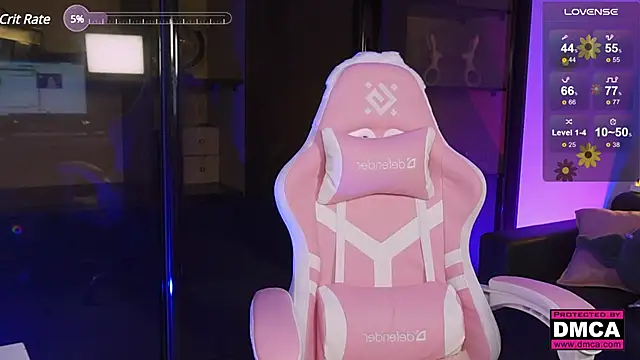 Triss Moon online show from February 2025 09:47:01 AM