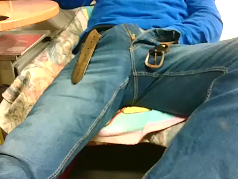 Giulio35 Pika online show from October 2025 07:48:02 PM