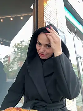 Snapshot of KimKelly13 chatting on November 2025 07:49:01 AM KimKelly13 online show from November 2025 07:49:01 AM