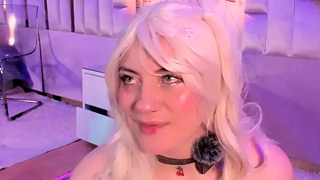 Broklinwhite  online show from February 2026 02:59:02 PM