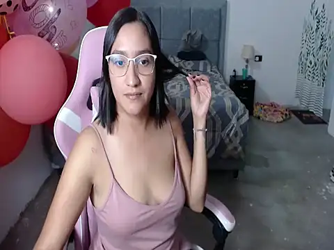 Saracutee1 online show from November 2025 08:13:02 PM