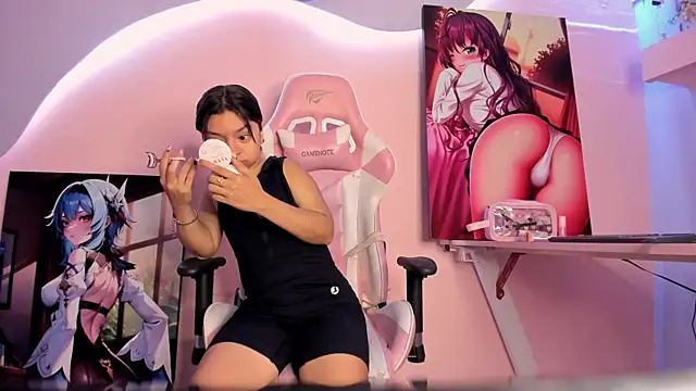 CharlotteMuller online show from March 2026 08:42:01 PM