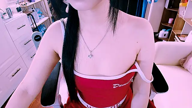 Snapshot of Lee_Mi chatting on February 2026 03:54:02 PM Lee Mi online show from February 2026 03:54:02 PM