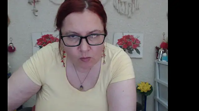 Snapshot of PlayfullMature chatting on September 2025 12:10:01 PM PlayfullMature online show from September 2025 12:10:01 PM