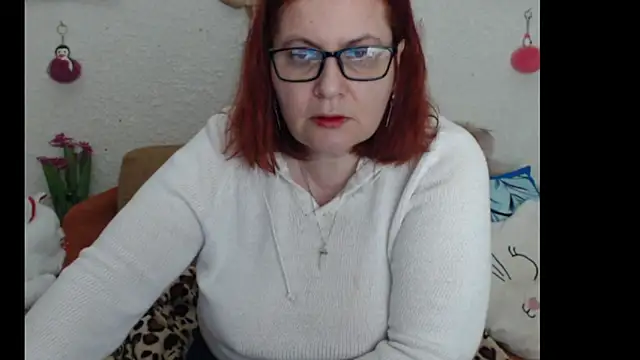 Snapshot of PlayfullMature chatting on November 2025 09:47:01 PM PlayfullMature online show from November 2025 09:47:01 PM