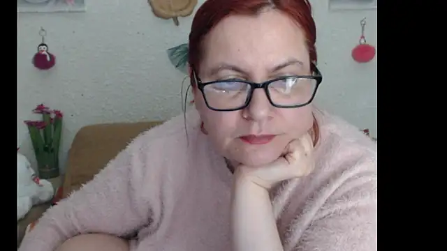 Snapshot of PlayfullMature chatting on November 2025 09:58:01 PM PlayfullMature online show from November 2025 09:58:01 PM