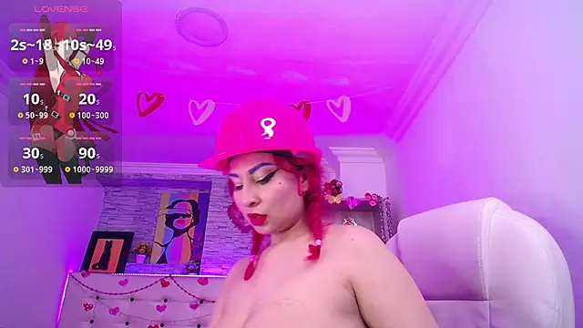 Snapshot of Andrea_Bloomix chatting on February 2025 10:17:02 PM Andrea Bloomix online show from February 2025 10:17:02 PM