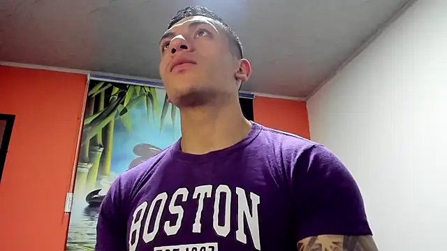 Snapshot of aquiles_51 chatting on November 2025 05:46:01 PM aquiles 51 online show from November 2025 05:46:01 PM