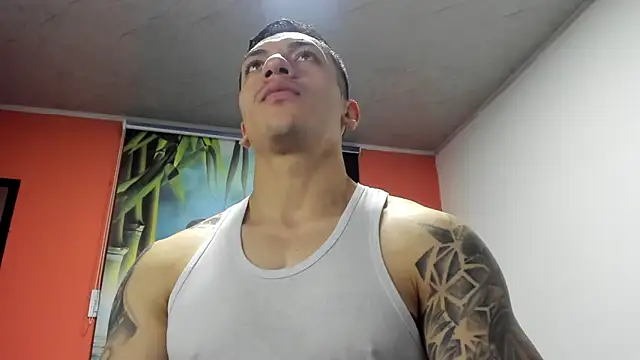 Snapshot of aquiles_51 chatting on November 2025 04:09:02 PM aquiles 51 online show from November 2025 04:09:02 PM