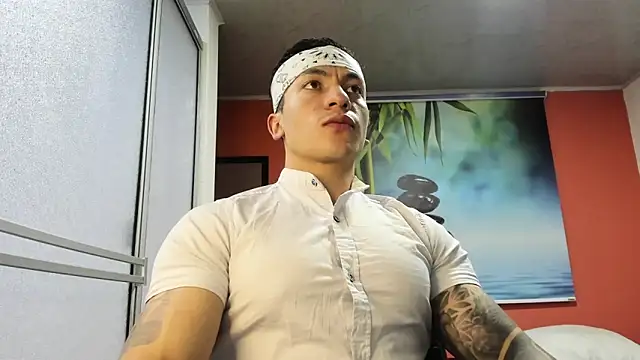 aquiles 51 online show from April 2026 06:19:02 PM