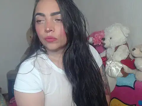 Snapshot of samantha2207 chatting on March 2025 04:25:01 AM samantha2207 online show from March 2025 04:25:01 AM