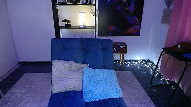 IsaBaileys  online show from January 2025 07:01:02 PM