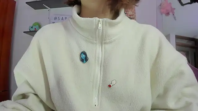 Snapshot of saralolo420 chatting on November 2025 01:37:01 AM saralolo420 online show from November 2025 01:37:01 AM