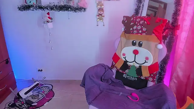 Snapshot of saralolo420 chatting on December 2025 08:16:02 PM saralolo420 online show from December 2025 08:16:02 PM