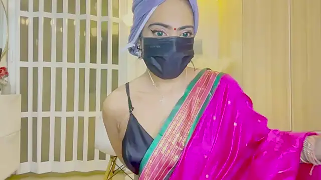 Monalisadon018 online show from April 2026 07:11:02 PM