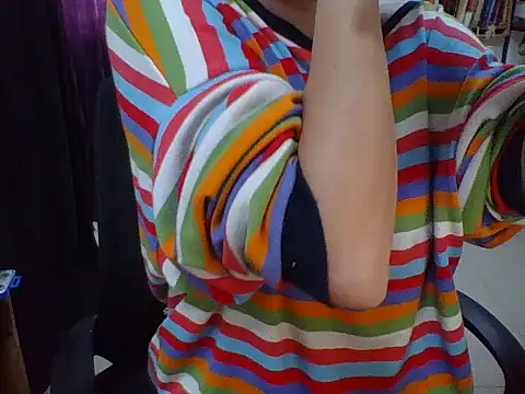 Snapshot of charlott_ponce chatting on November 2025 07:13:01 PM charlott ponce online show from November 2025 07:13:01 PM