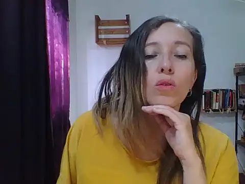 Snapshot of charlott_ponce chatting on November 2025 07:29:01 PM charlott ponce online show from November 2025 07:29:01 PM