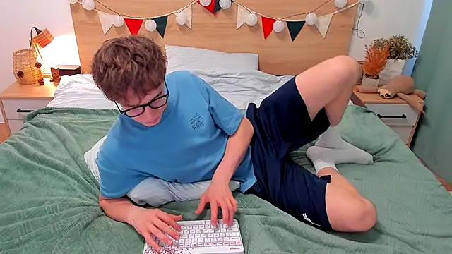 Fandi 777 online show from November 2025 10:10:02 AM