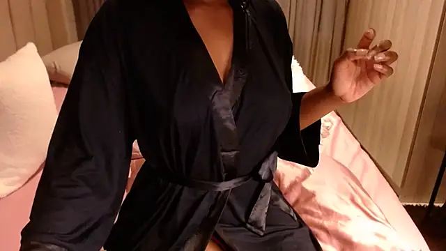 Snapshot of BabyBarbee chatting on December 2025 11:45:01 PM BabyBarbee online show from December 2025 11:45:01 PM