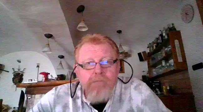 lovelickyou01 online show from February 2025 12:27:01 PM
