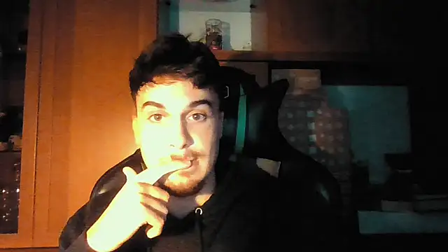 Hank 04 online show from October 2025 03:25:02 PM