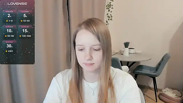 Snapshot of Alyaley chatting on November 2025 08:33:02 PM Alyaley online show from November 2025 08:33:02 PM