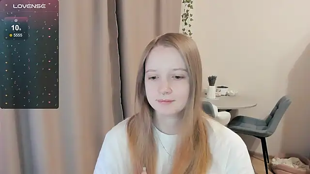 Snapshot of Alyaley chatting on November 2025 03:50:01 AM Alyaley online show from November 2025 03:50:01 AM