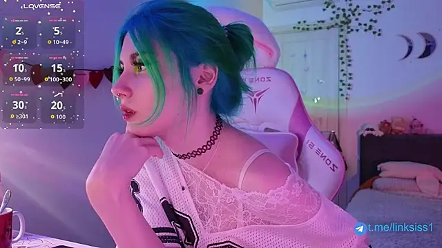 Snapshot of twicewetgirl chatting on May 2026 03:50:01 PM twicewetgirl online show from May 2026 03:50:01 PM