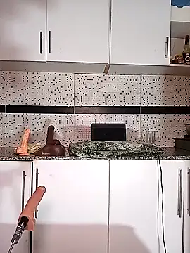 Snapshot of Bella045 chatting on September 2025 02:22:01 PM Bella045 online show from September 2025 02:22:01 PM