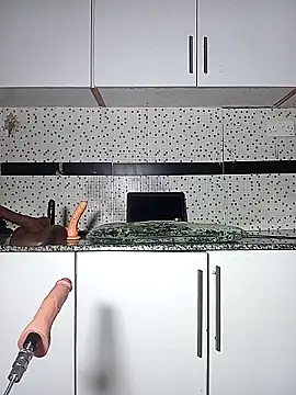 Snapshot of Bella045 chatting on February 2026 05:00:02 PM Bella045 online show from February 2026 05:00:02 PM