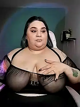 Snapshot of tiffany_laurens chatting on January 2025 08:32:02 AM tiffany laurens online show from January 2025 08:32:02 AM