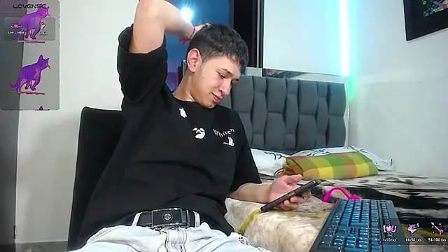 Mr daren  online show from February 2025 08:57:01 PM